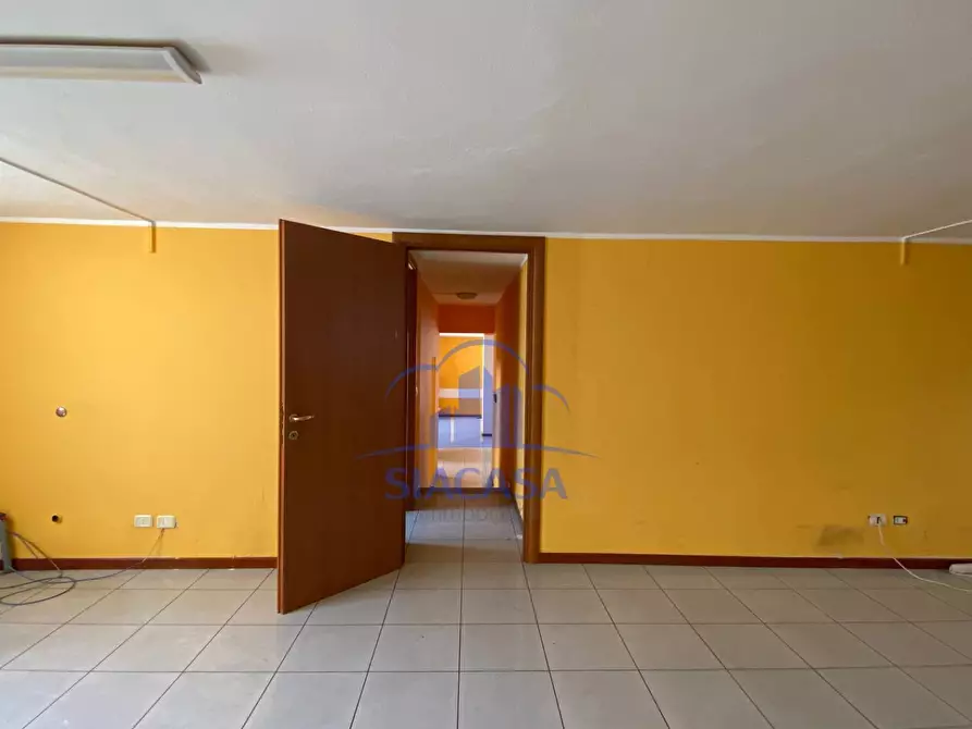 Immagine 11 di Ufficio in vendita  in VIA BRUNELLESCHI a Cologno Monzese