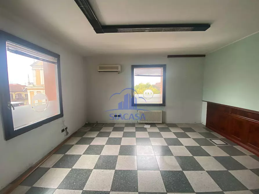 Immagine 7 di Ufficio in vendita  a Cavenago Di Brianza