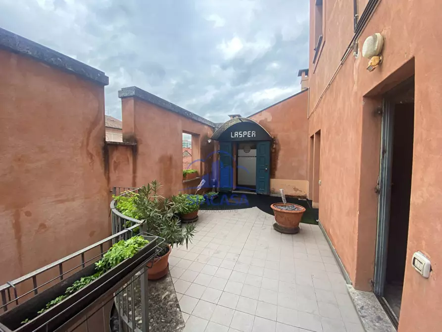 Immagine 11 di Ufficio in vendita  a Cavenago Di Brianza