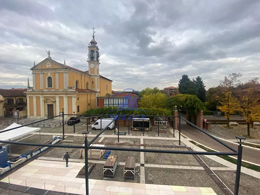 Immagine 12 di Ufficio in vendita  a Cavenago Di Brianza