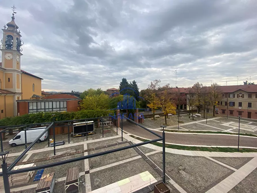 Immagine 13 di Ufficio in vendita  a Cavenago Di Brianza