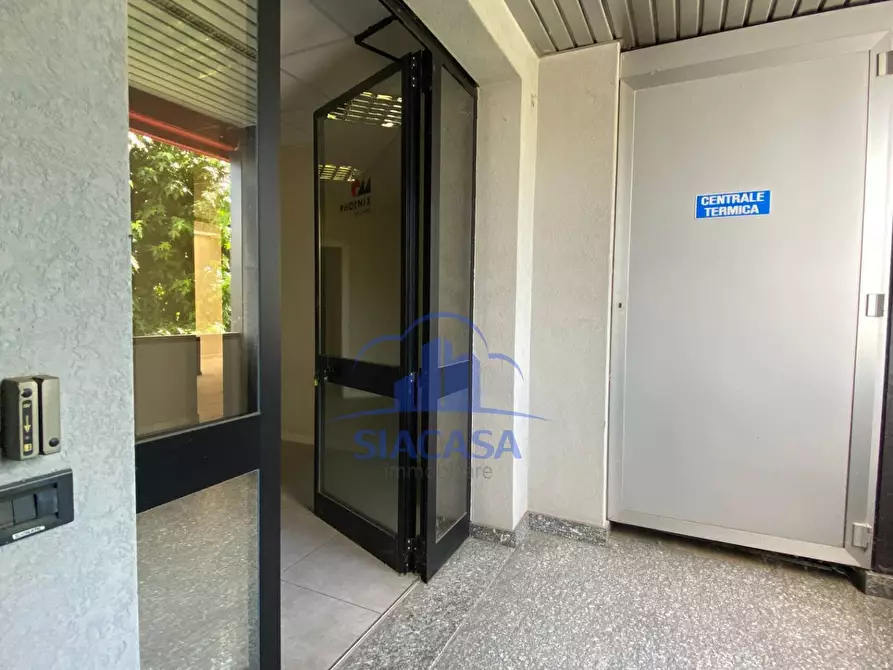 Immagine 3 di Ufficio in affitto  a Inzago