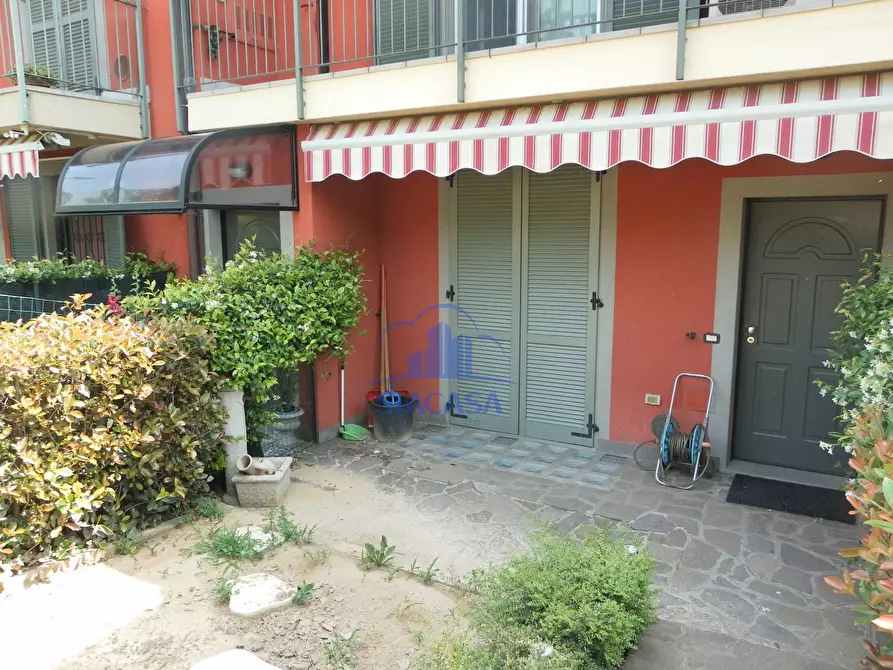 Immagine 4 di Appartamento in vendita  in VIA ORIANA FALLACI a Brembate