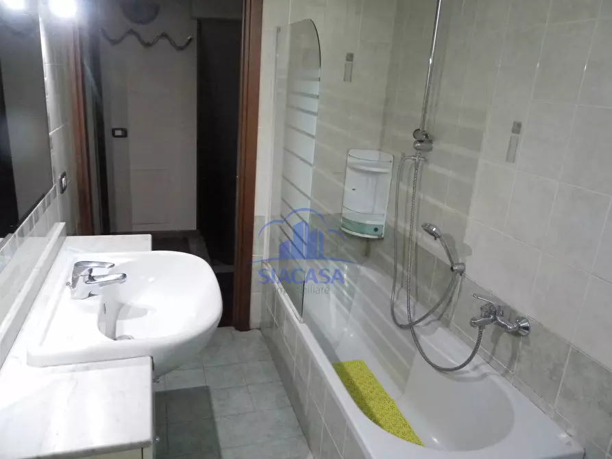 Immagine 15 di Appartamento in vendita  in VIA ORIANA FALLACI a Brembate