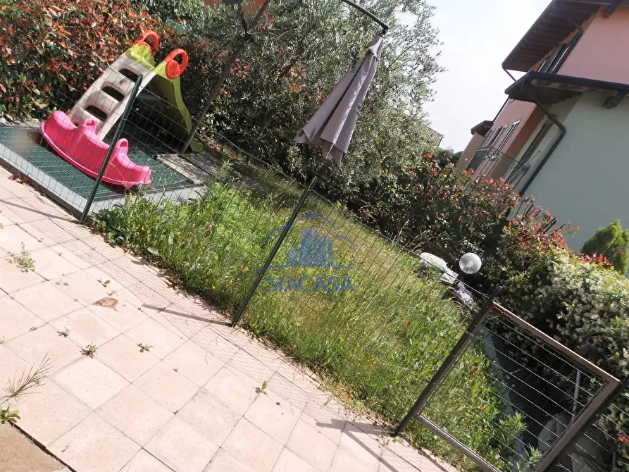 Immagine 21 di Appartamento in vendita  in VIA ORIANA FALLACI a Brembate