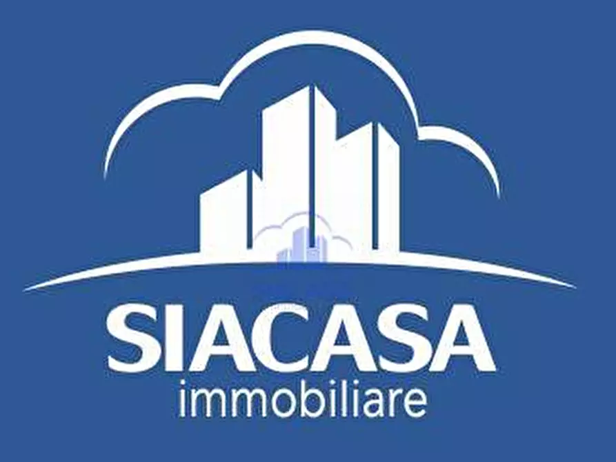 Immagine 5 di Box auto in vendita  in via Montello a Seregno