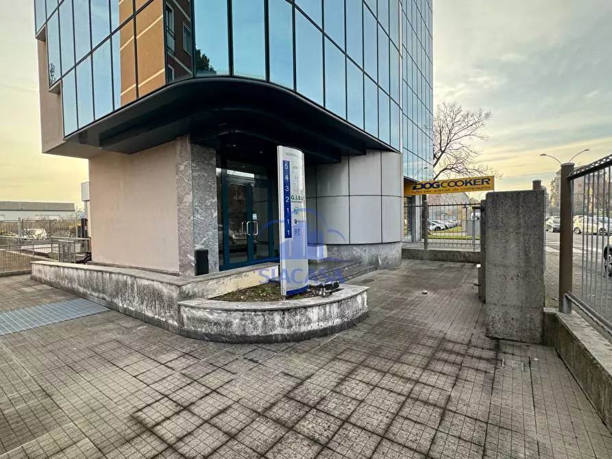 Immagine 2 di Ufficio in vendita  a Cinisello Balsamo