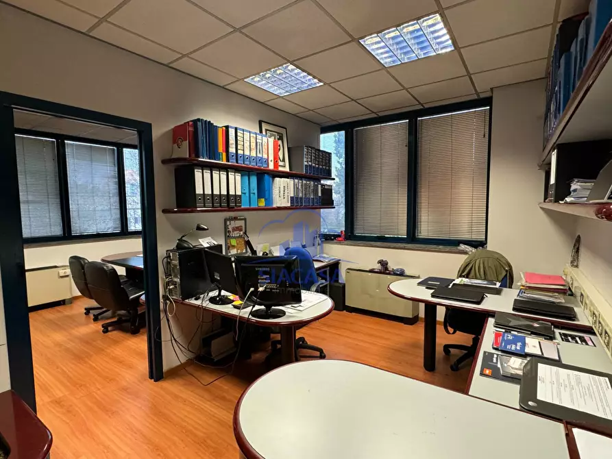 Immagine 12 di Ufficio in vendita  a Cinisello Balsamo
