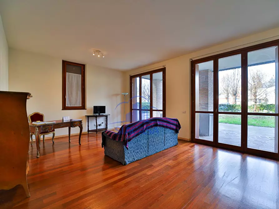 Immagine 3 di Appartamento in affitto  in via degli Alpini a Merate