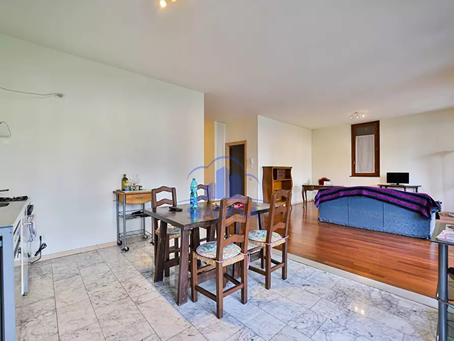 Immagine 6 di Appartamento in affitto  in via degli Alpini a Merate