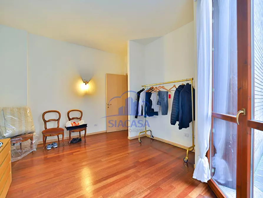 Immagine 15 di Appartamento in affitto  in via degli Alpini a Merate