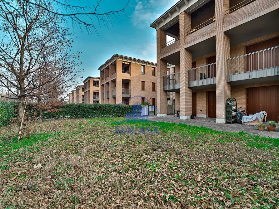 Immagine 21 di Appartamento in affitto  in via degli Alpini a Merate