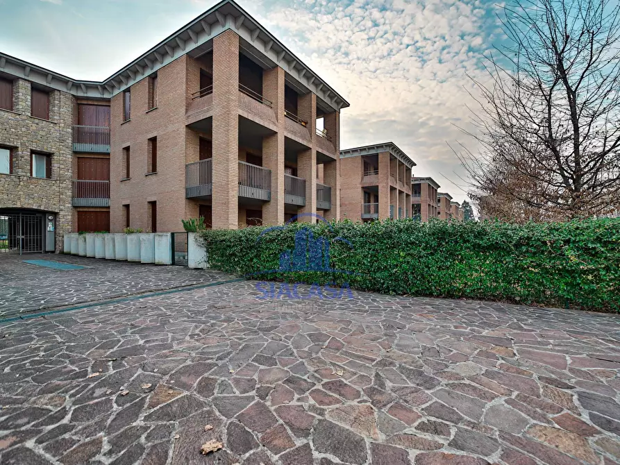 Immagine 22 di Appartamento in affitto  in via degli Alpini a Merate