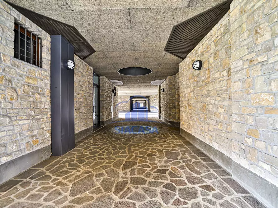 Immagine 25 di Appartamento in affitto  in via degli Alpini a Merate