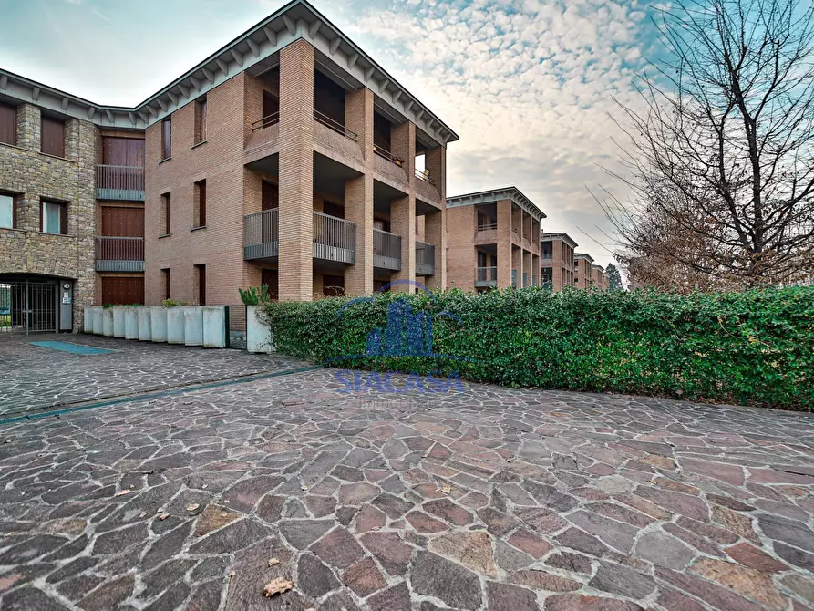 Immagine 30 di Appartamento in affitto  in via degli Alpini a Merate