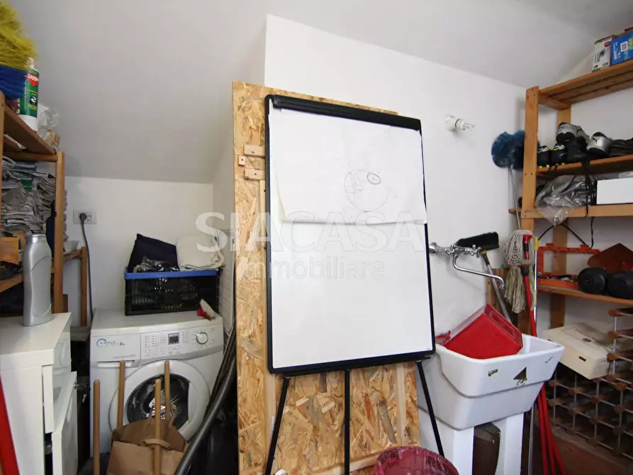 Immagine 28 di Appartamento in affitto  in via Borromeo a Vimercate