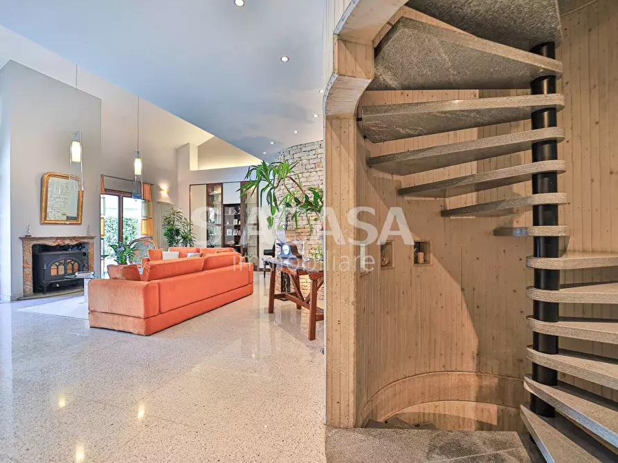 Immagine 10 di Villa in vendita  in via Salvador Allende a Bernareggio