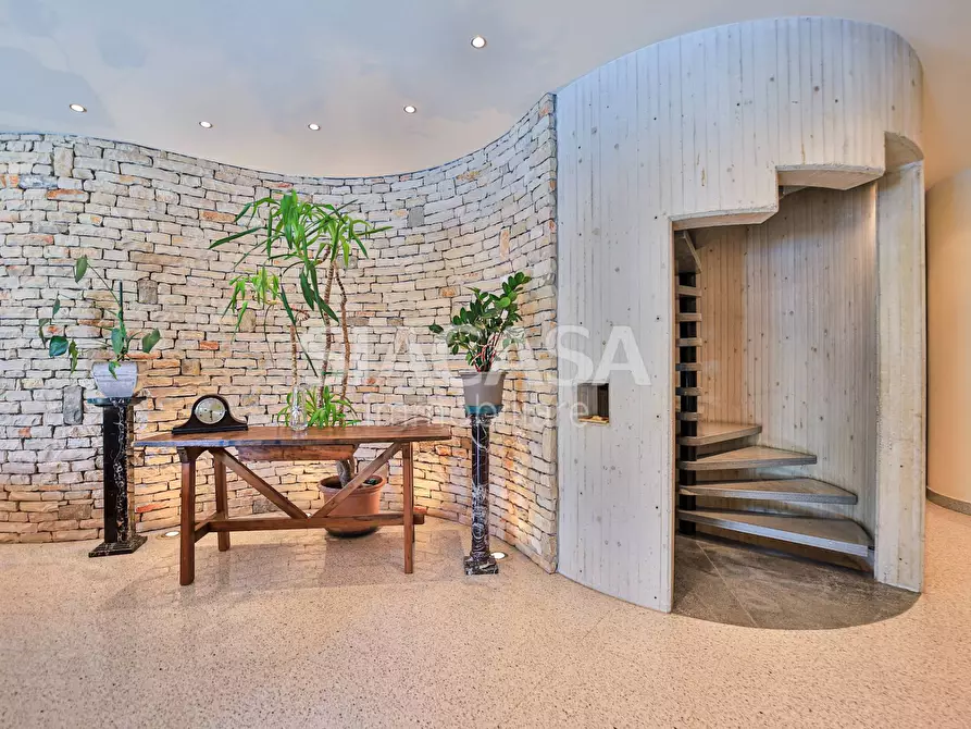 Immagine 14 di Villa in vendita  in via Salvador Allende a Bernareggio