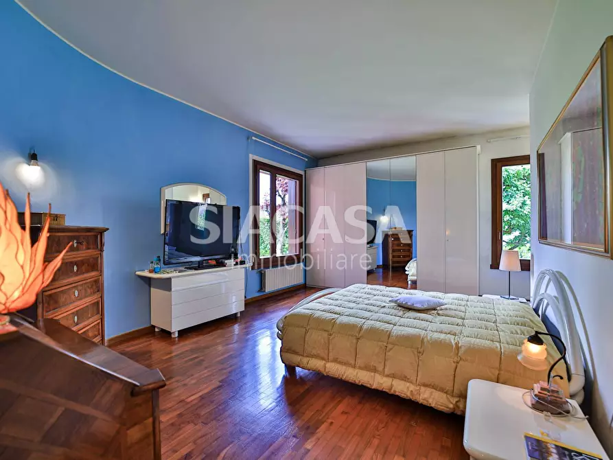 Immagine 22 di Villa in vendita  in via Salvador Allende a Bernareggio