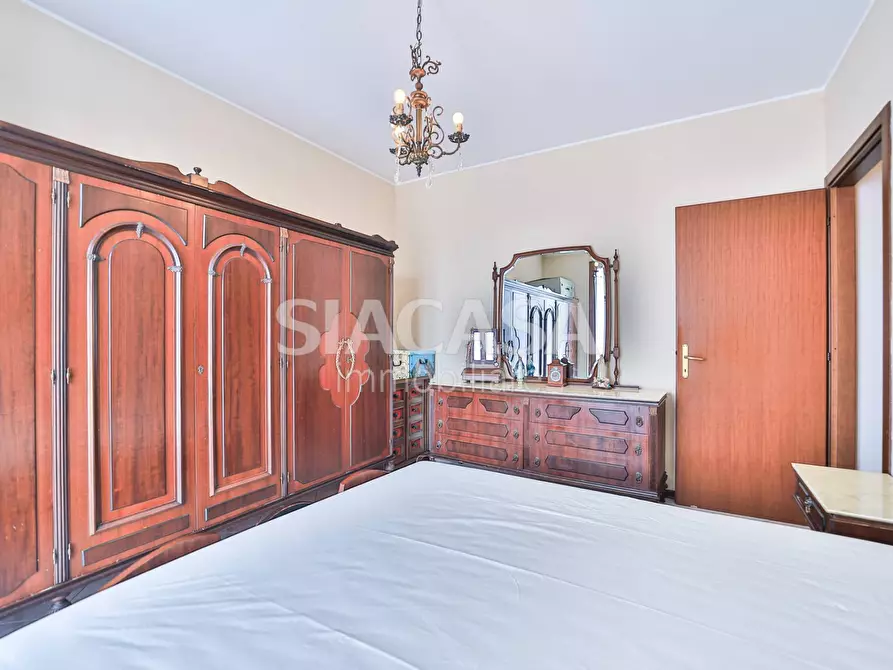 Immagine 18 di Appartamento in vendita  in via Indipendenza a Mezzago