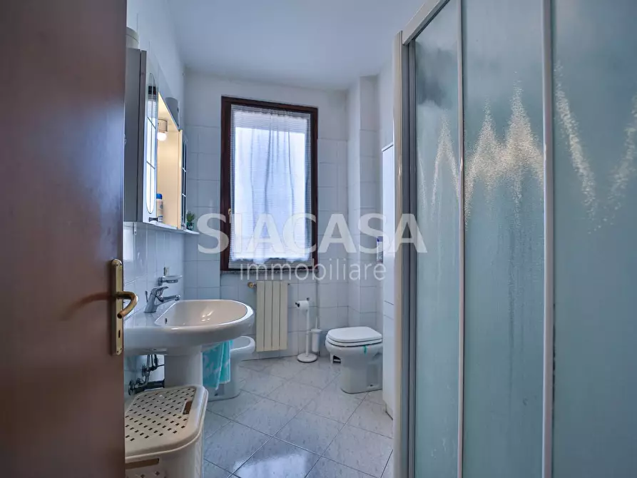 Immagine 22 di Appartamento in vendita  in via Indipendenza a Mezzago