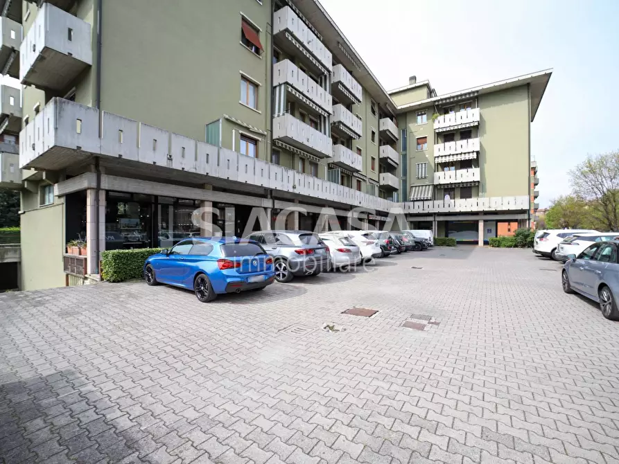 Immagine 18 di Box auto in vendita  in via Cristo Risorto a Cassano D'adda