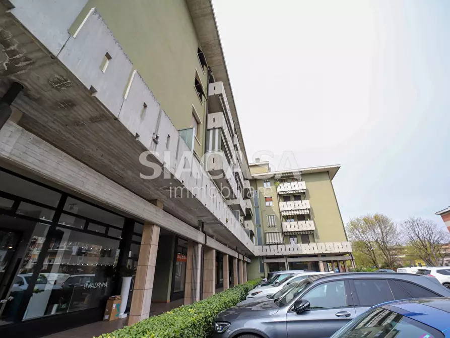 Immagine 19 di Box auto in vendita  in via Cristo Risorto a Cassano D'adda