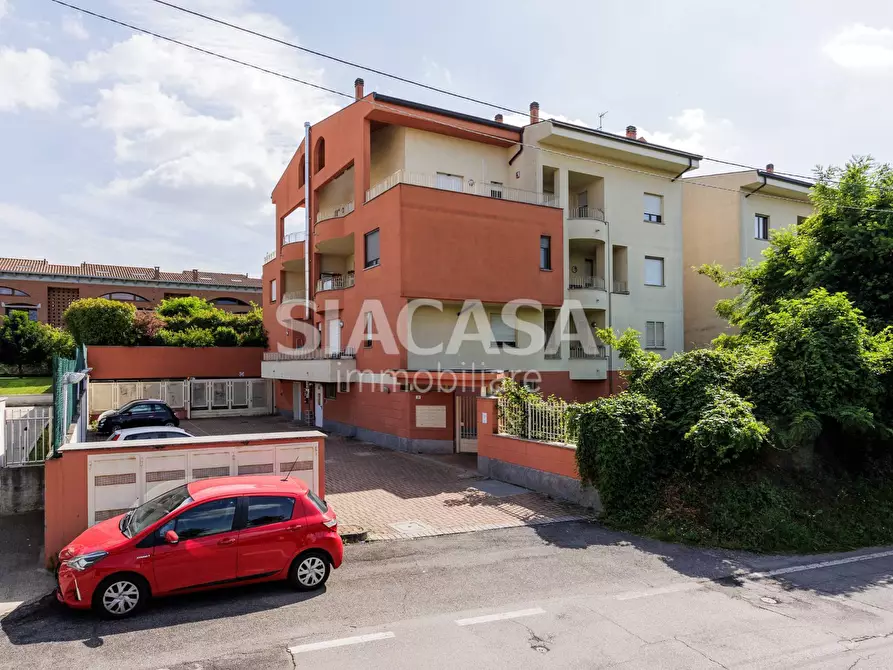 Immagine 2 di Appartamento in vendita  in via Fermi a Sulbiate