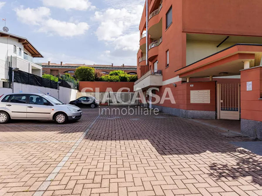 Immagine 22 di Appartamento in vendita  in via Fermi a Sulbiate