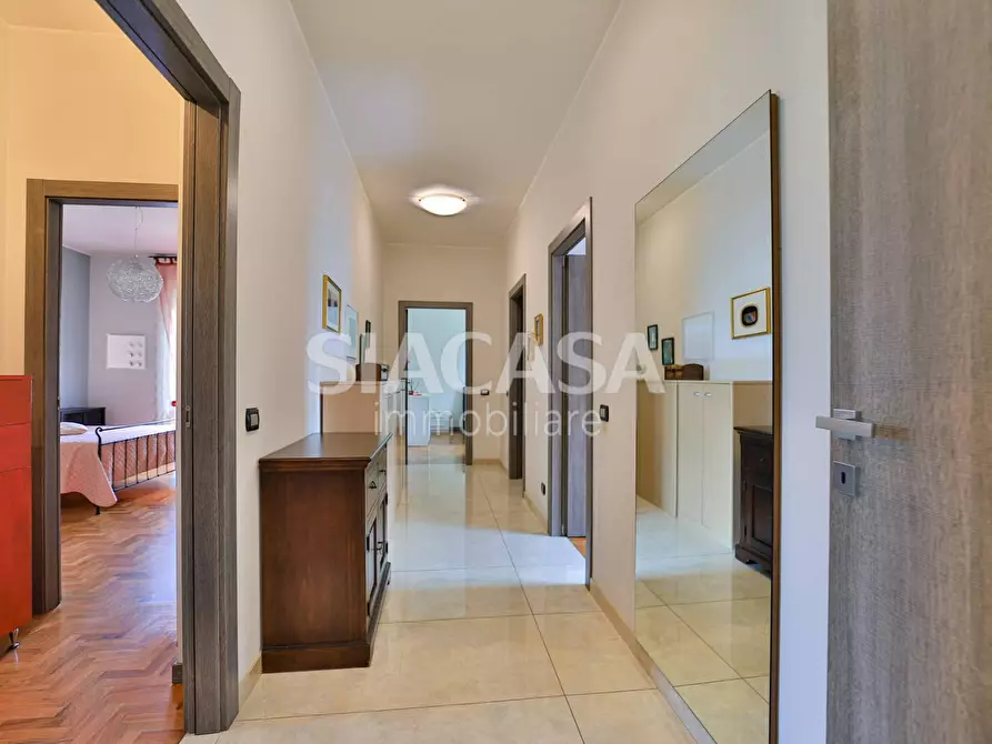 Immagine 30 di Villa in vendita  in via Colleoni a Robbiate