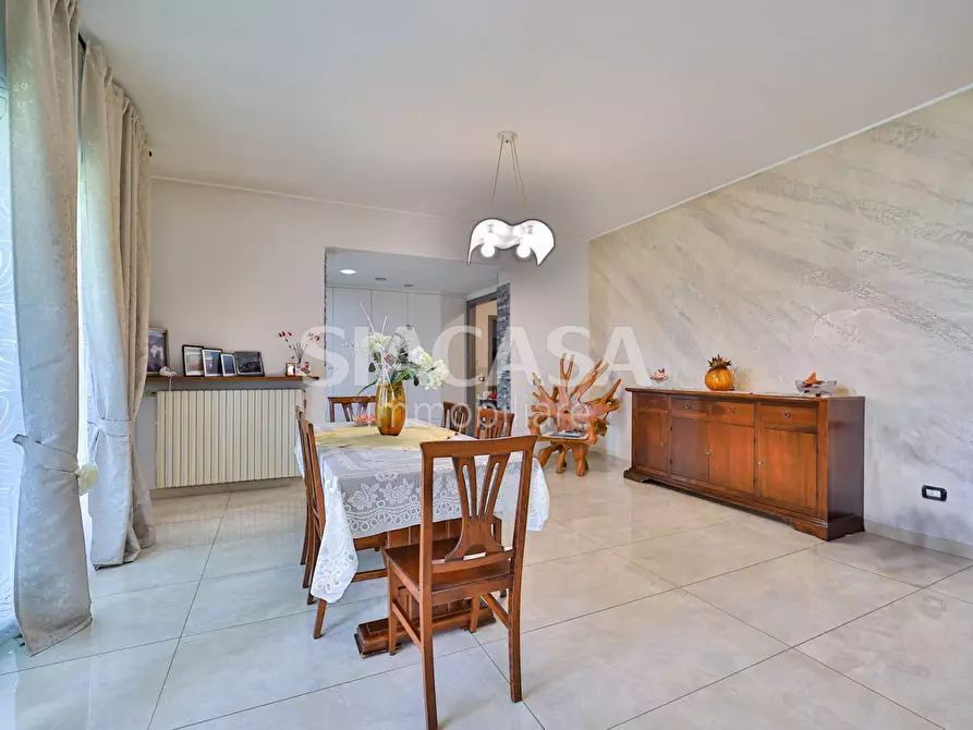 Immagine 18 di Villa in vendita  a Paderno D'adda