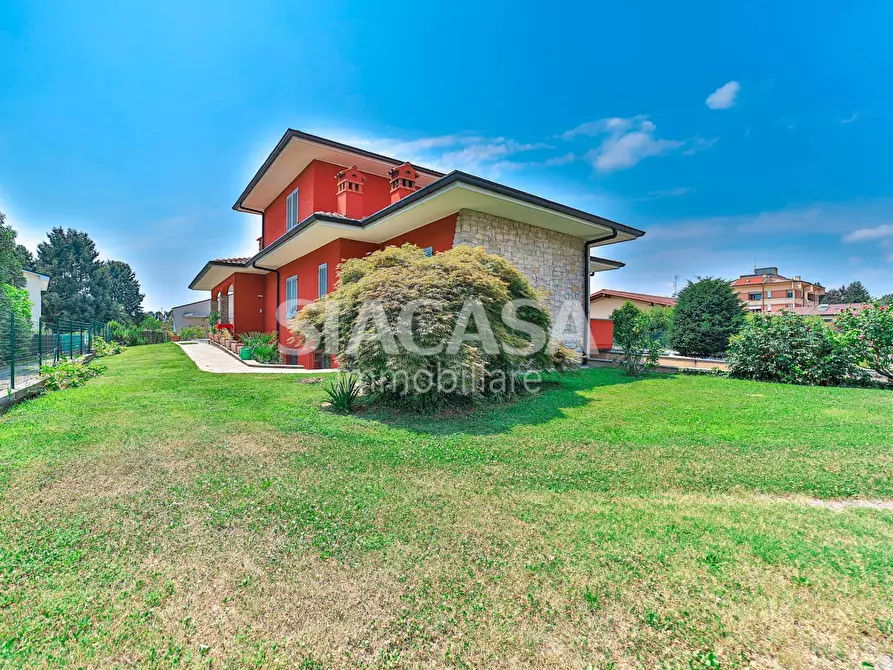 Immagine 6 di Villa in vendita  a Verderio