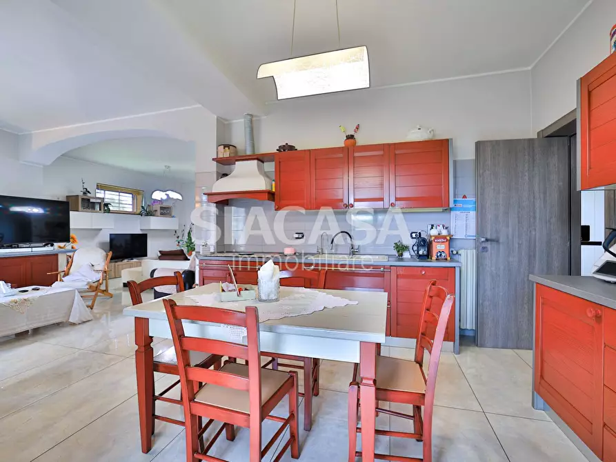 Immagine 26 di Villa in vendita  a Verderio