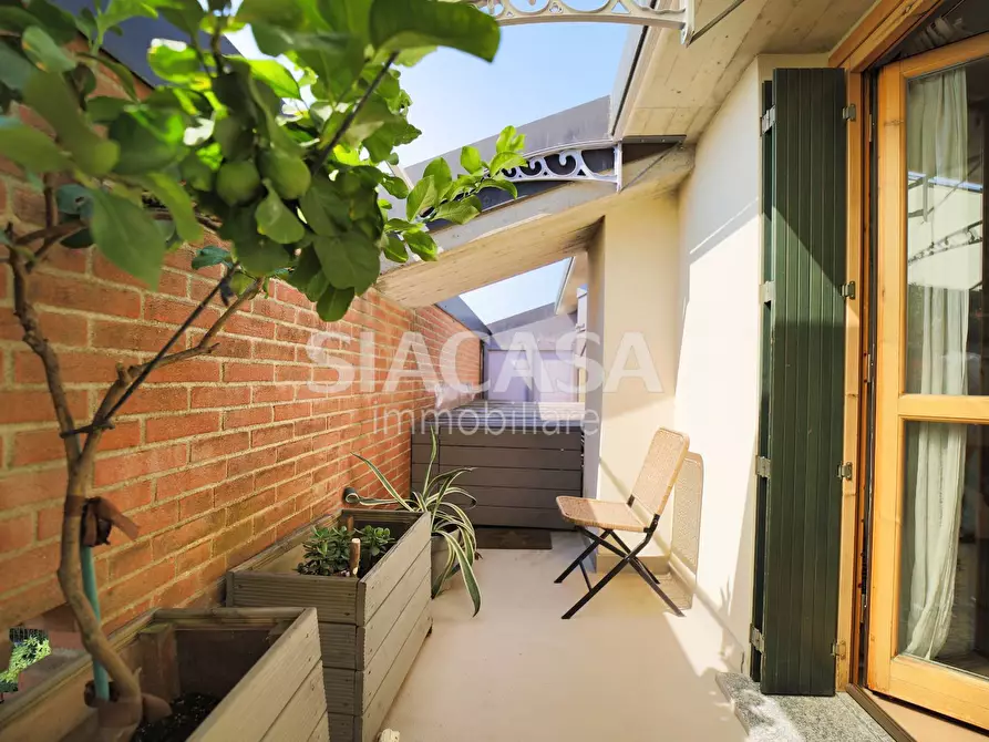 Immagine 23 di Appartamento in vendita  in via Biffi a Sulbiate