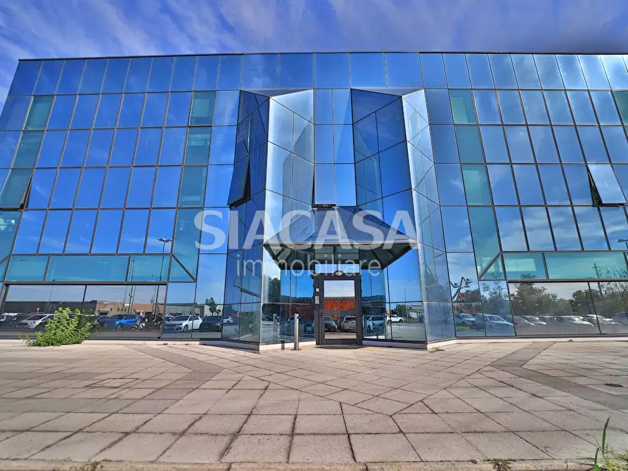 Immagine 2 di Ufficio in affitto  a Mezzago