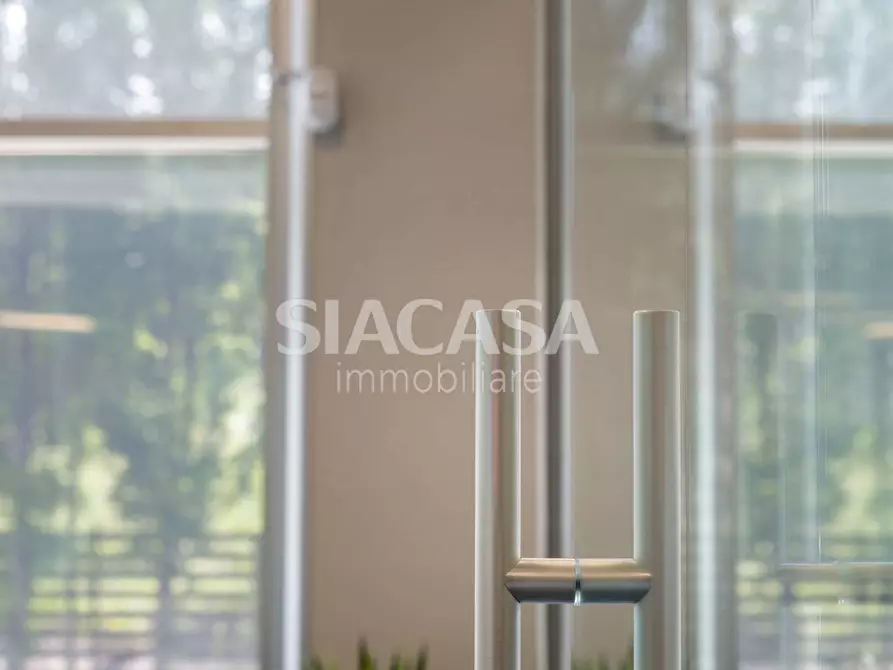 Immagine 18 di Capannone industriale in vendita  in Erba a Erba