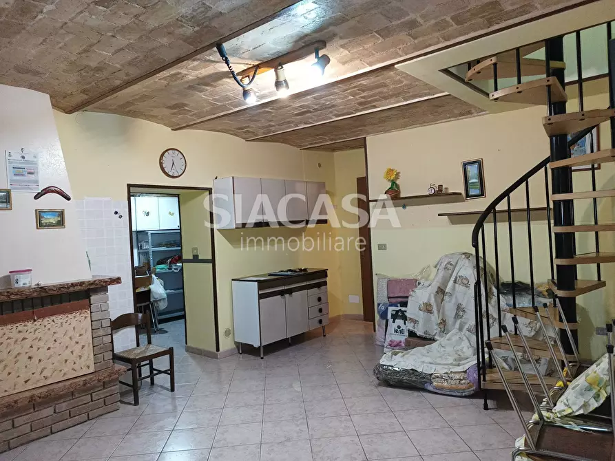 Immagine 3 di Appartamento in vendita  in via Matteotti a Popoli