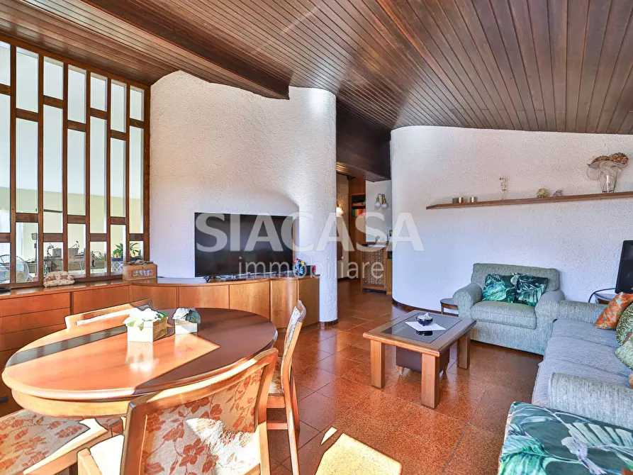 Immagine 27 di Villa in vendita  in Via Gramsci a Cornate D'adda