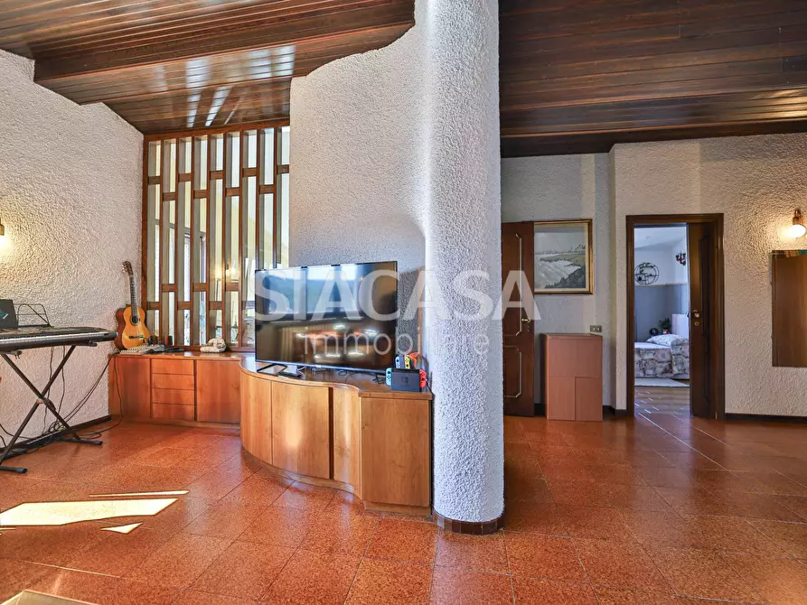 Immagine 30 di Villa in vendita  in Via Gramsci a Cornate D'adda