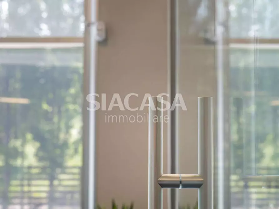 Immagine 18 di Capannone industriale in vendita  a Erba