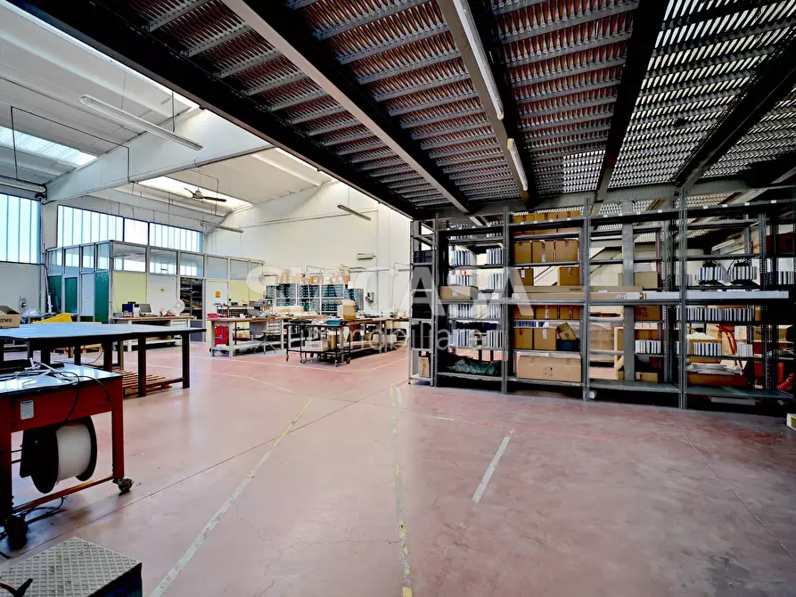 Immagine 5 di Capannone industriale in vendita  a Cassano D'adda