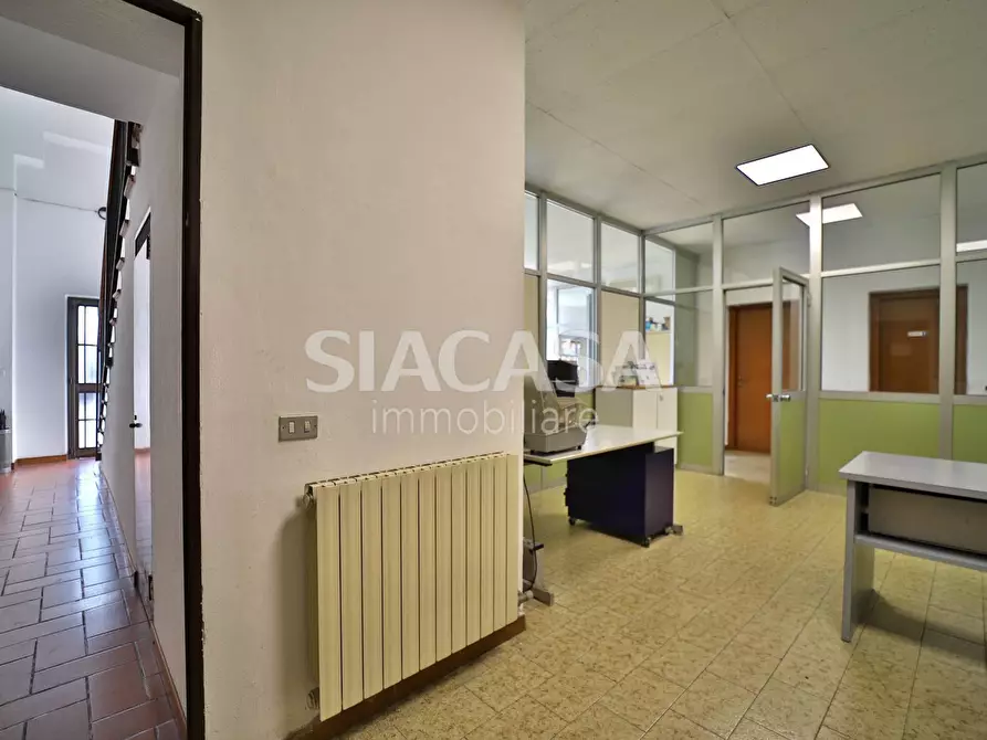 Immagine 12 di Capannone industriale in vendita  a Cassano D'adda