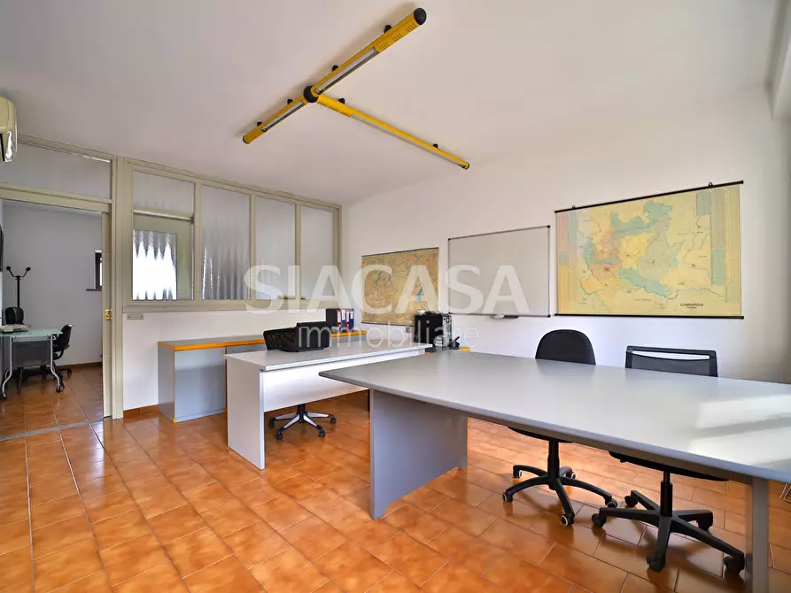 Immagine 23 di Capannone industriale in vendita  a Cassano D'adda