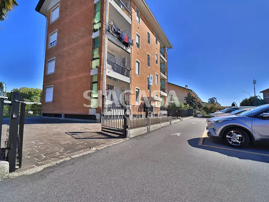 Immagine 17 di Appartamento in vendita  in via San Cornelio e Cipriano a Carnate