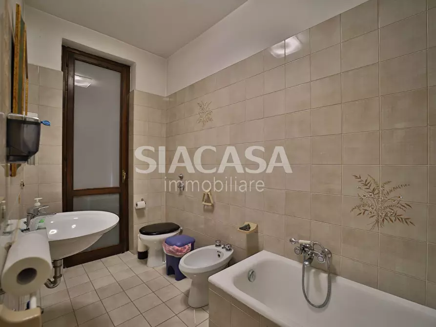 Immagine 14 di Appartamento in vendita  in via Dante a Basiano