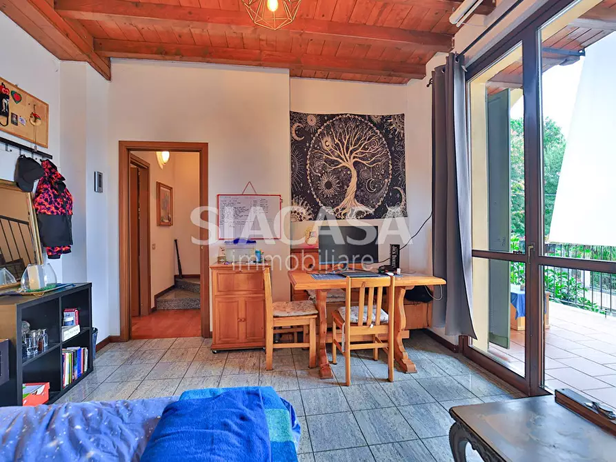 Immagine 19 di Villa in vendita  in Via Roma a Osnago