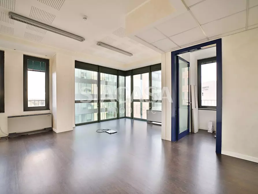 Immagine 19 di Ufficio in affitto  in VIA TORRI BIANCHE a Vimercate