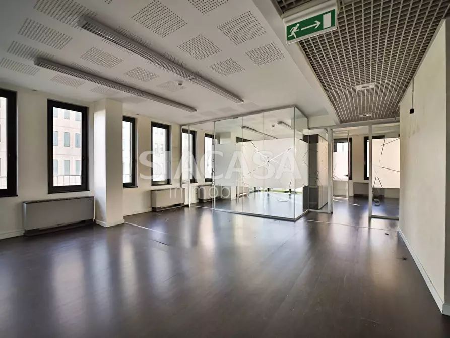 Immagine 21 di Ufficio in affitto  in VIA TORRI BIANCHE a Vimercate