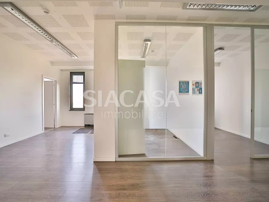 Immagine 24 di Ufficio in affitto  in VIA TORRI BIANCHE a Vimercate