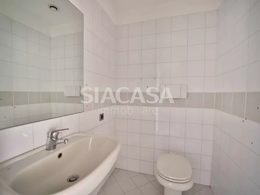 Immagine 25 di Ufficio in affitto  in VIA TORRI BIANCHE a Vimercate